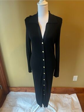 Alice + Olivia Black Long Ribbed Button-Front Dress